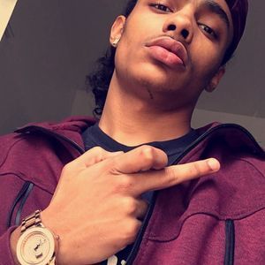 Meet your Posher, Kâí